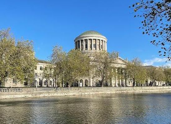 ireland/drogheda/landmark/four-courts