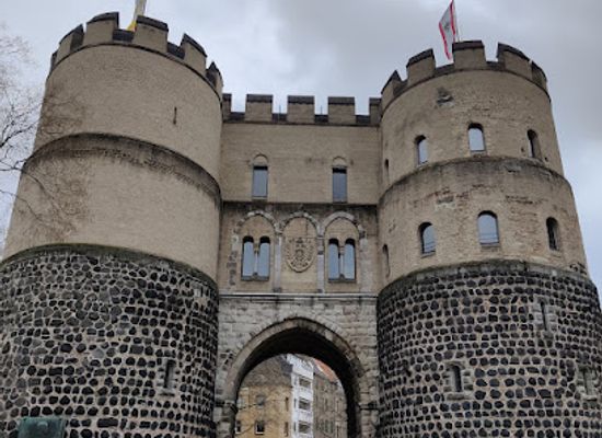 germany/cologne/altstadt-nord/landmark/hahnentor