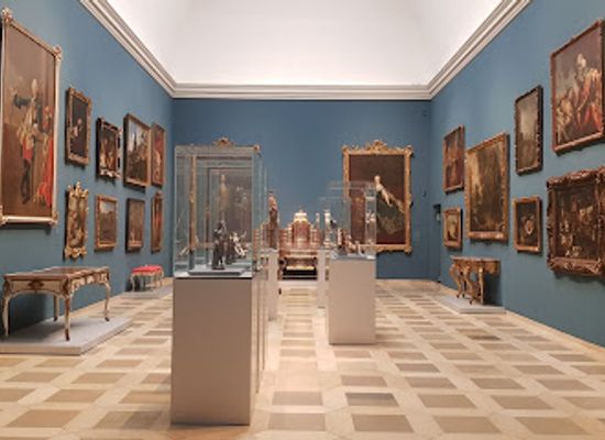 germany/nuremberg/landmark/germanisches-nationalmuseum