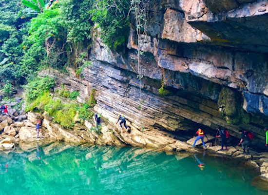 vietnam/north-central-coast/landmark/oxalis-adventure-tours