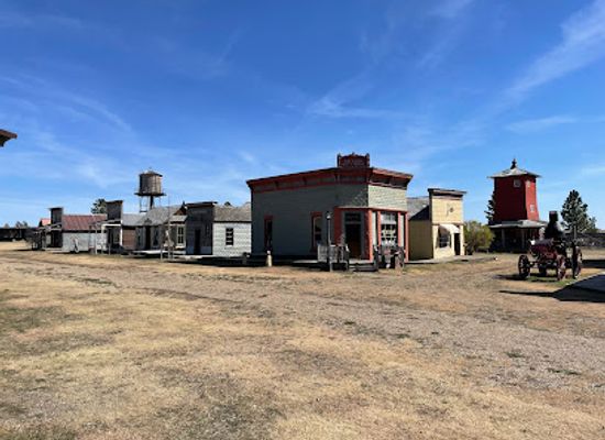 south-dakota/badlands/landmark/1880-town