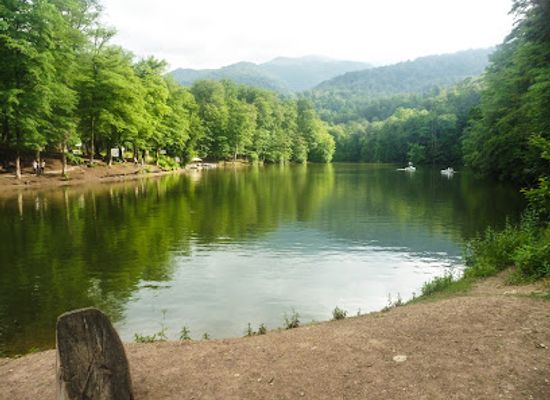armenia/tavush/landmark/parz-lake