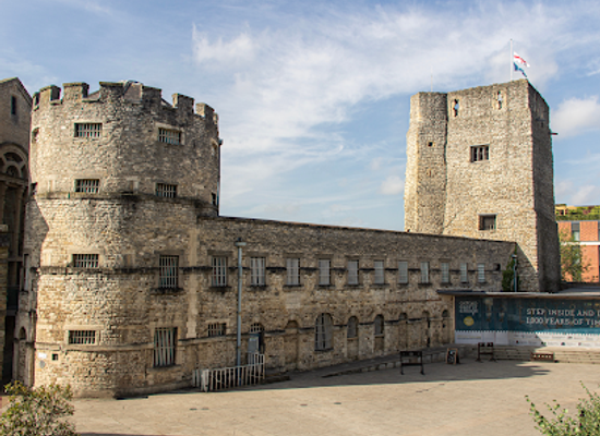united-kingdom/oxford/attraction/oxford-castle-prison