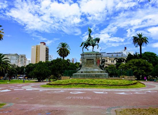 argentina/la-plata/landmark/san-martin-square