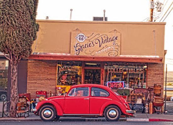 arizona/kingman/landmark/gracie-s-vintage