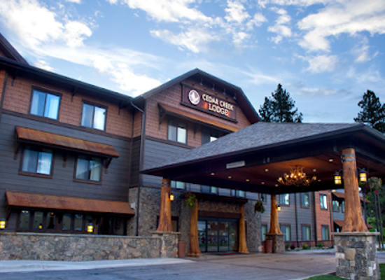 montana/columbia-falls/landmark/cedar-creek-lodge