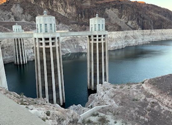 nevada/clark-county/landmark/historic-railroad-hiking-trail