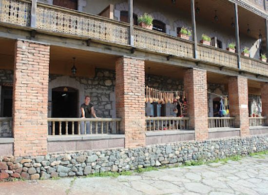 armenia/dilijan/landmark/sharambeyan-street
