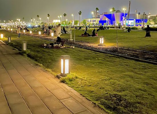 saudi-arabia/eastern-province/landmark/corniche-al-khobar