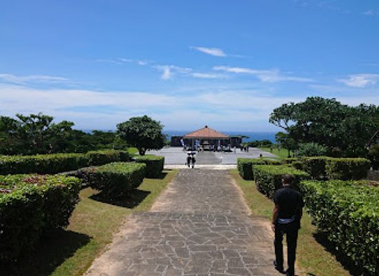 japan/okinawa/landmark/mabuni-hill