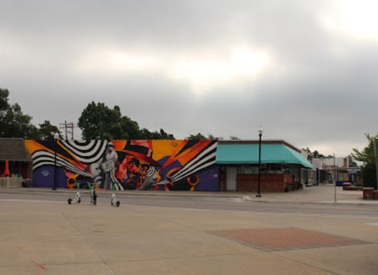 oklahoma/oklahoma-city/landmark/plaza-walls