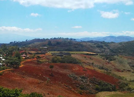 haiti/hinche/landmark/habitation-dion