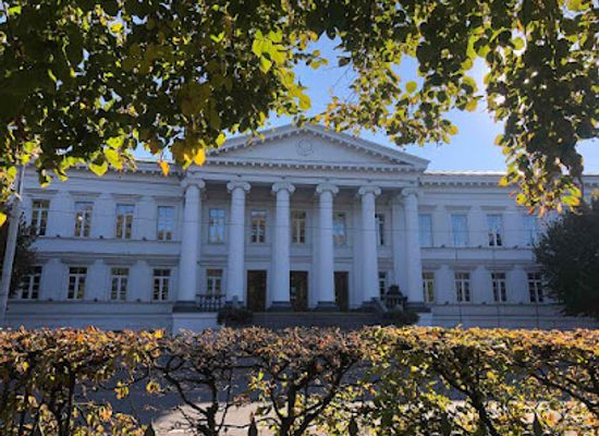 ukraine/poltava/landmark/kruhla-ploshcha