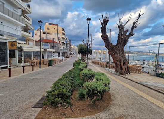 greece/chania/nea-chora/landmark/nea-chora-beach