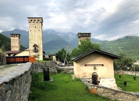 georgia/samegrelo-zemo-svaneti/landmark/cafe-lanchvali