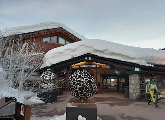 france/courchevel/landmark/l-aventure