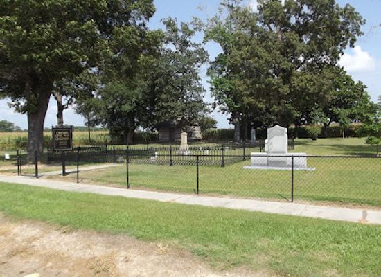 north-carolina/cape-fear/landmark/averasboro-battlefield-and-museum
