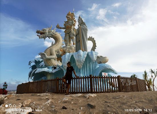 indonesia/bali/landmark/patung-triratna-amreta-bhuwana