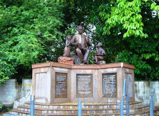 sri-lanka/colombo/landmark/lalit-ethultamudali-sihiwatana-smarakaya