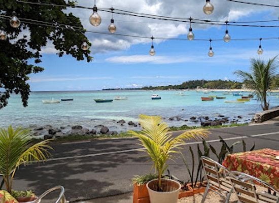 mauritius/trou-aux-biches/landmark/beach-hut-trou-aux-biches