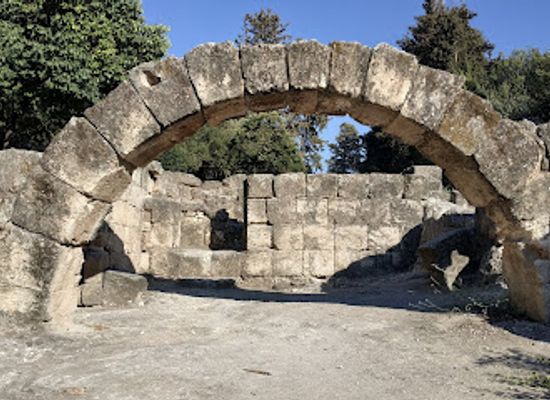 israel/judea/landmark/bet-she-arim-national-park