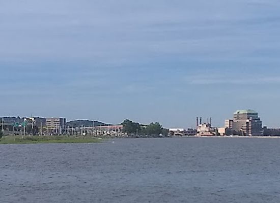 connecticut/new-haven/landmark/long-wharf-nature-preserve