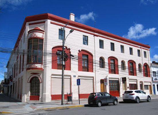 chile/punta-arenas/landmark/museo-naval-y-maritimo
