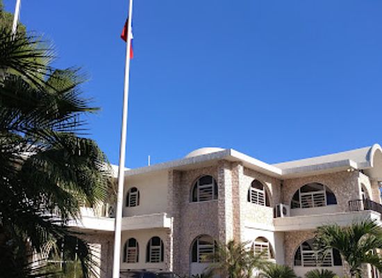 haiti/port-au-prince/delmas/landmark/delmas-city-hall