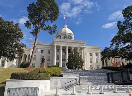 alabama/montgomery/capitol-heights/landmark/alabama-state-capitol