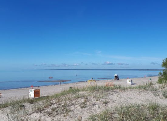 estonia/parnu-beach/landmark/beach-playground