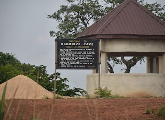 nigeria/gwari/landmark/ogbunike-cave
