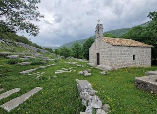 montenegro/bay-of-kotor/landmark/church-of-st-barbara