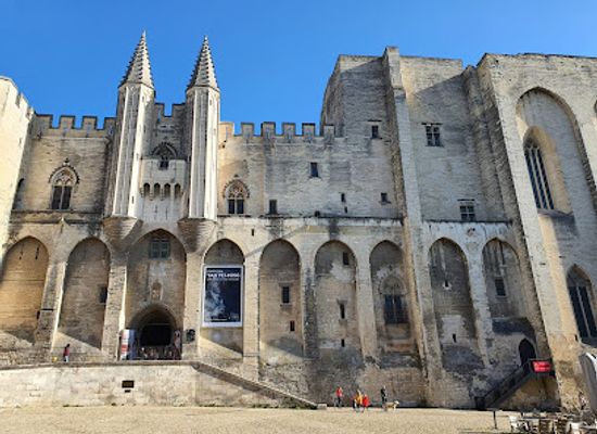 france/avignon/landmark/palais-des-papes
