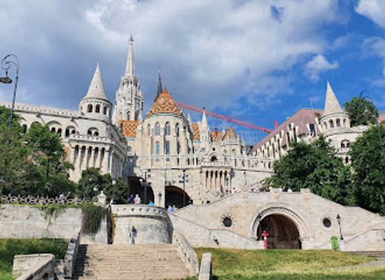 hungary/southern-great-plain/landmark/fisherman-s-bastion