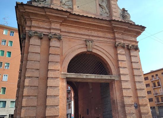 italy/bologna/landmark/porta-lame