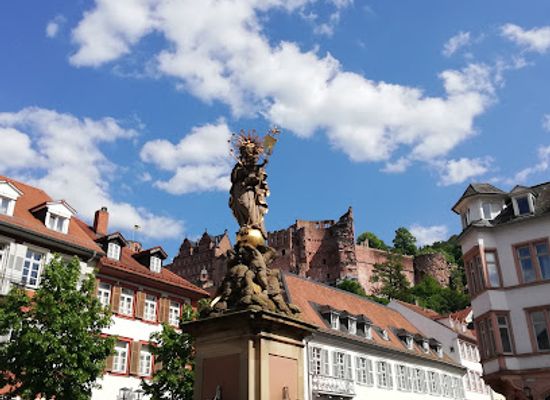 germany/heidelberg/altstadt/landmark/kornmarkt
