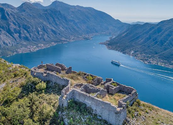 montenegro/perast/landmark/fort-st-andrija
