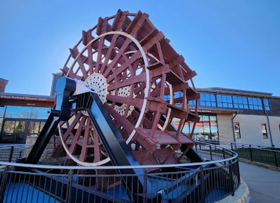 iowa/dubuque/landmark/national-mississippi-river-museum-aquarium