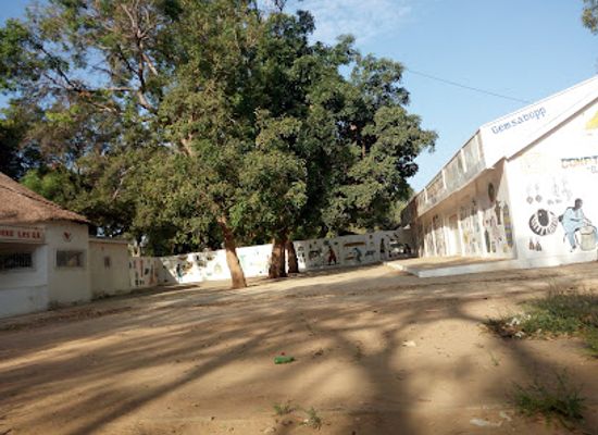 senegal/thies/landmark/village-artisanal