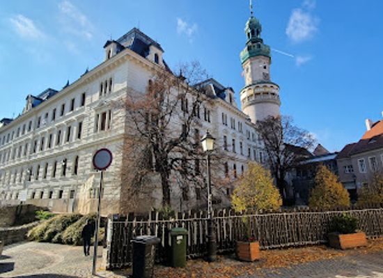 hungary/sopron/landmark/sopron-sign