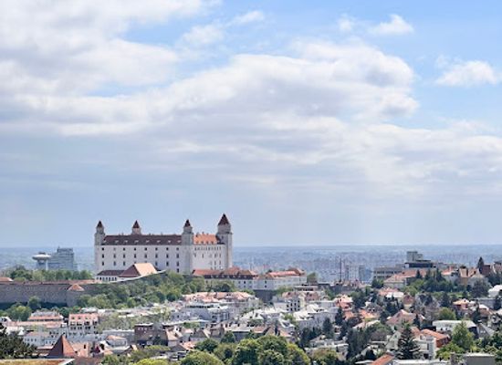 slovakia/bratislava/landmark/bratislava-viewpoint