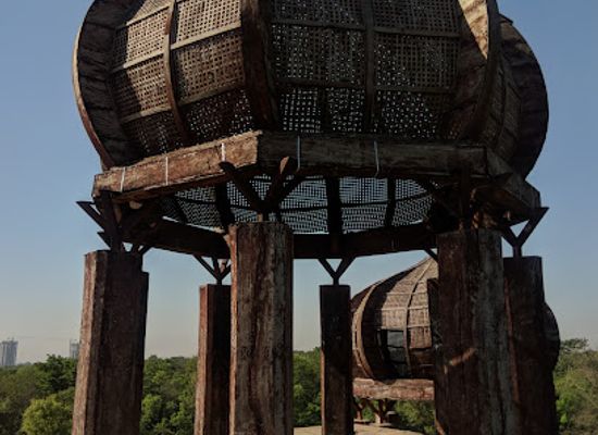 pakistan/islamabad/landmark/turnip-domes