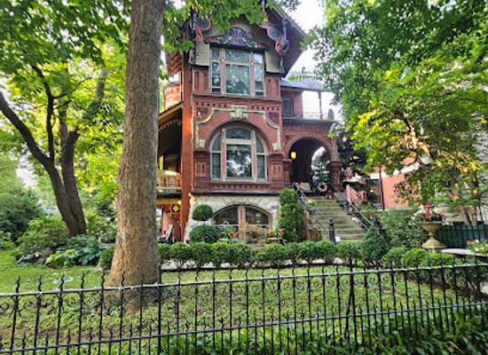 illinois/chicagoland/landmark/hermann-weinhardt-house
