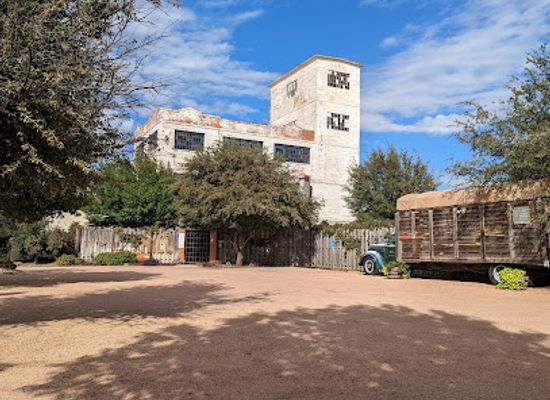 texas/abilene/landmark/the-mill-wine-bar-event-center