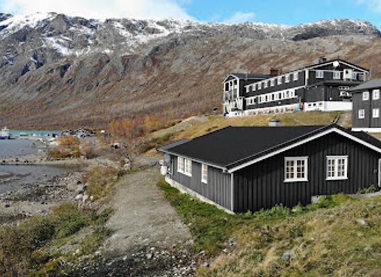 norway/besseggen-ridge/landmark/gjendesheim-dnt-cabin