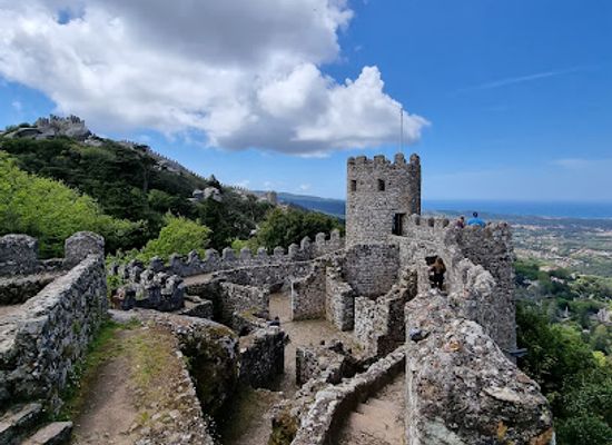 portugal/sintra/landmark/castelo-dos-mouros