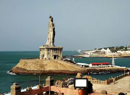 india/kanyakumari/landmark/sunrise-calendar-vivekananda-rock-memorial-kanyakymari