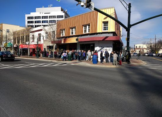 maryland/silver-spring/landmark/quarry-house-tavern