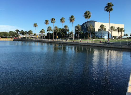 florida/st-petersburg/landmark/ten-mile-world-record-historical-landmark