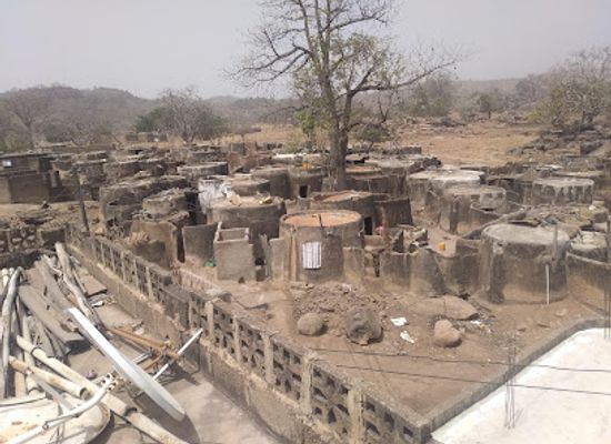 ghana/bolgatanga/landmark/tenzug-shrines